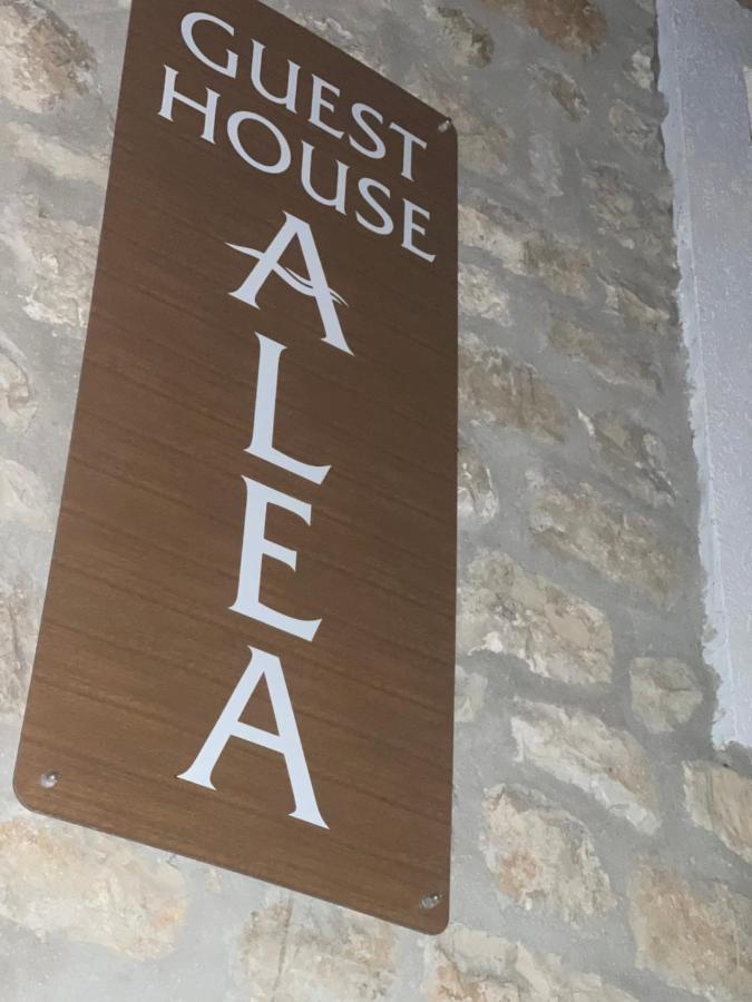 Guest House Alea ウルツィニ エクステリア 写真